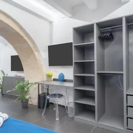 بيت للعطل Judeka Ortigia With Jacuzzi