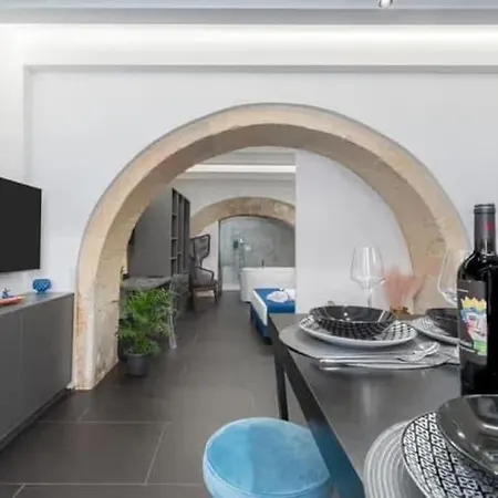 Judeka Ortigia With Jacuzzi سيراكوزا